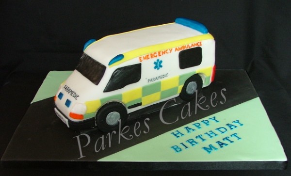 paramedic ambulance cake